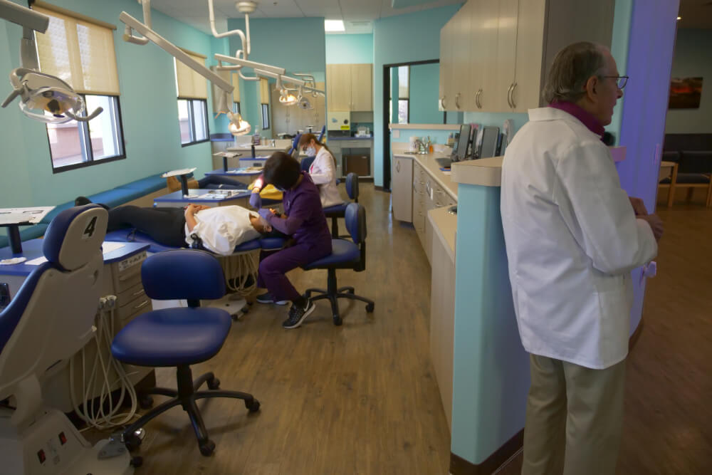 How to Choose the Right Orthodontist
